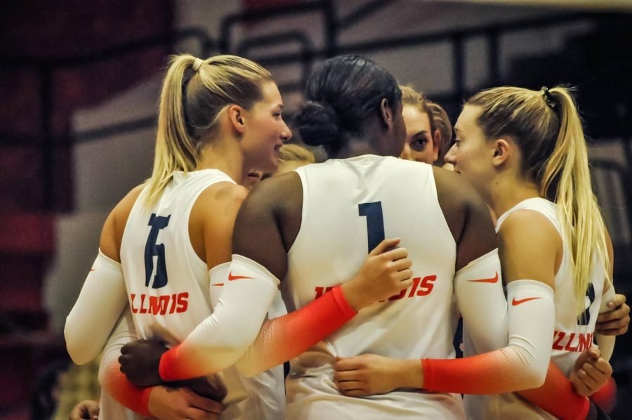 Illinois+huddles+during+the+match+against+Northwestern+on+Sept.+25+at+Huff+Hall.+The+Illini+fell+to+the+Wisconsin+Badgers%2C+3-1%2C+in+Madison+on+Saturday+night.